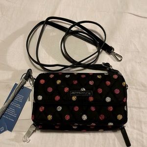 Vera Bradley crossbody or has a wristlet. “Havana Dots” is a retired pattern.NWT
